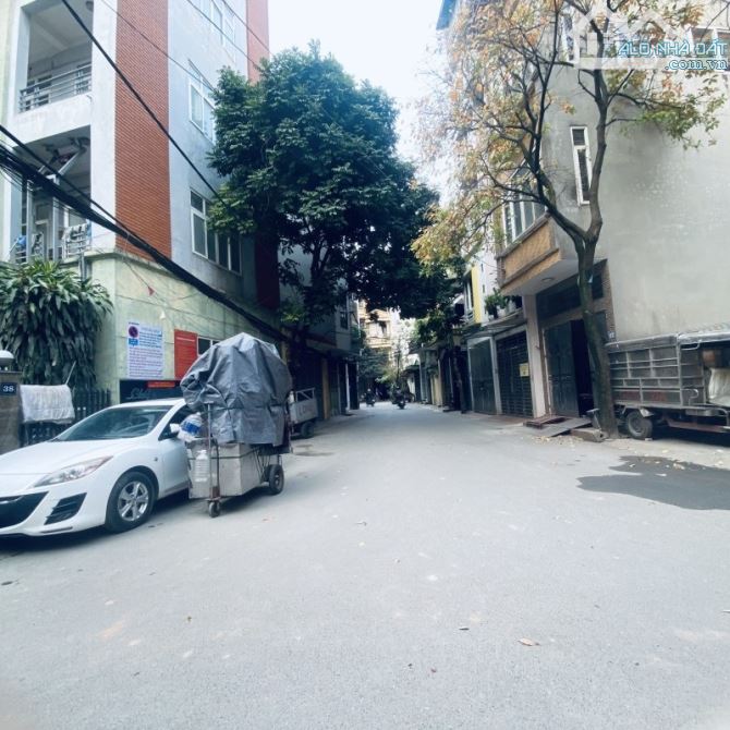 Bán tòa CCMN phố Vũ Tông Phan 185m2x7T MT8m 30PKK đường ô tô kinh doanh giá 37 tỷ - 2