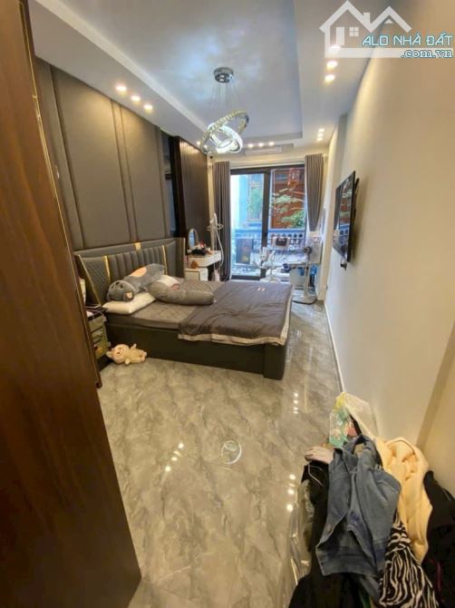 Nhà đẹp– Full nội thất– ngõ thông–kinh doanh Vị trí đắc địa – Cách mặt phố chỉ 50m – Trần - 3