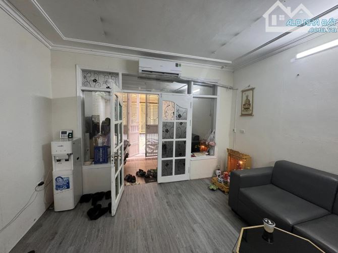 BÁN NHÀ RIÊNG PHÂN LÔ Ô TÔ TRÁNH PHỐ PHỐ TRẦN QUANG DIỆU QUẬN ĐỐNG ĐA 50M - GIÁ CHÀO 22 TỶ - 3