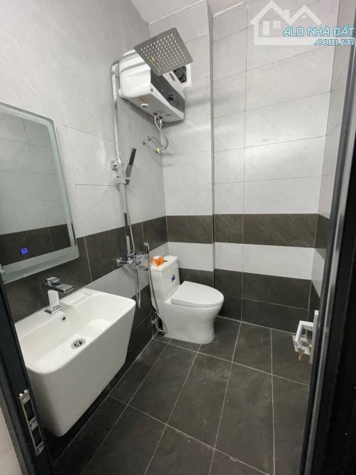 BÁN NHÀ LÔ GÓC 3 THOÁNG SÁT HỒ 16 TỶ 35m 4 TẦNG MT 3,2m Ô TÔ ĐỖ CỬA TRÍCH SÀI TÂY HỒ - 3