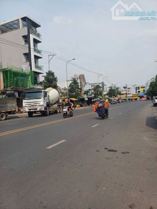 🏡 NHÀ ĐẸP TÂN PHÚ - GIÁ TỐT CHỈ 5,4 TỶ - 3