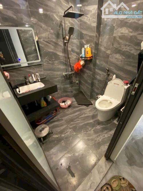 Nhà đẹp– Full nội thất– ngõ thông–kinh doanh Vị trí đắc địa – Cách mặt phố chỉ 50m – Trần - 4