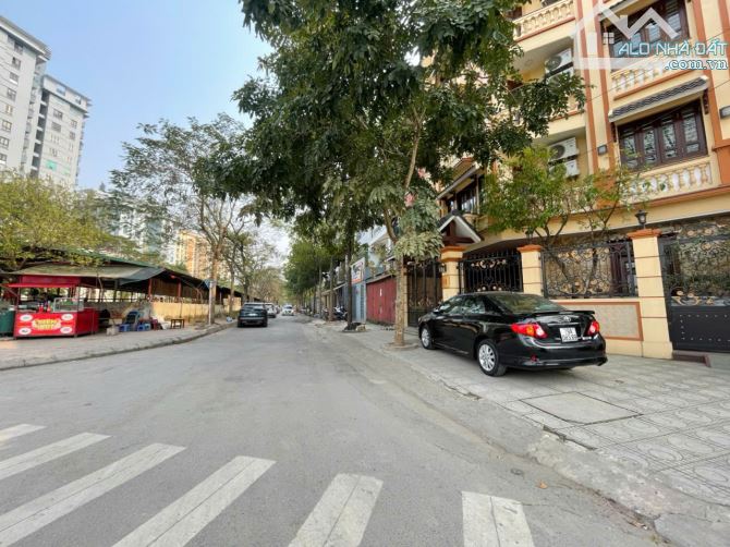 NHÀ PHÂN LÔ 2 MẶT NGÕ 26 TỶ 81m 5 TẦNG MT 6m VỈA HÈ Ô TÔ TRÁNH RESCO CỔ NHUẾ BẮC TỪ LIÊM - 4