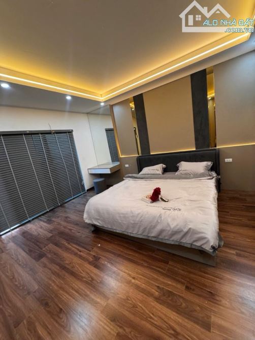 Cực đỉnh! Phố Xuân La gần Hồ Tây, Full nội thất, nhà mới xây, đẹp lung linh, 35M2, 8 tỷ. - 4