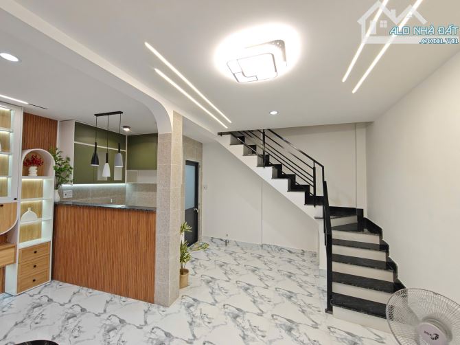 🔴 MINI --DTSD: 36M2 -2TẦNG- GẦN TRƯỜNG ĐẠI HỌC - 4