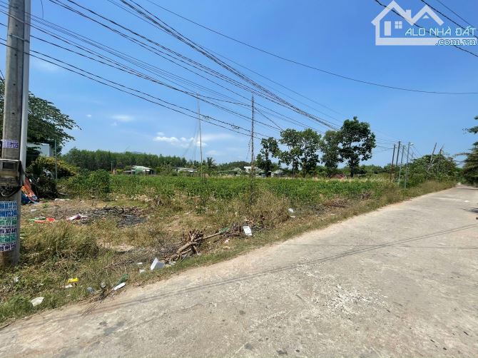 🆘BÁN 2000m2 KDC Xuân Hoà Xuân lộc ĐỒNG NAI  ———————————————- ✅Vị Trí : Sát bên QL 1A, Gần - 1