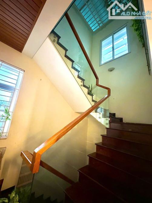 Toà nhà HXT Phan Đăng Lưu DT 8,2x26 CN 208m2 quy mô hầm 6 tầng ST giá 35 tỷ TL - 5