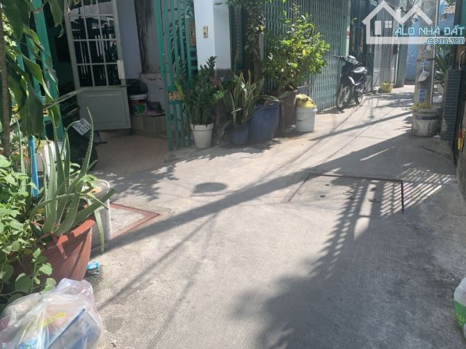 🆘GẤP GIẢM 200TR - 70M2 - 4,2X16,5M - 2 TẦNG 2 PN - SÁT MT NGUYỄN DUY P9 Q8 - CHỈ 5.4 TỶ - 5