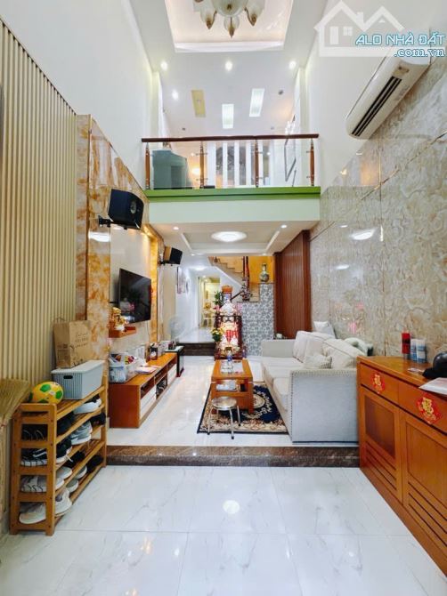 NHÀ ĐẸP 3 TẦNG 3.5X19M, TÔN ĐẢN P8 QUẬN 4, NỞ HẬU ĐẸP TÀI LỘC-SH HC-CHỈ 6.49T TL - 5