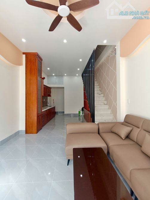Bán Nhà 1 Trệt 2 Lầu Hẻm 111 CMT8 - P. An Hòa Ninh Kiều Lộ Nhựa 6m - 6