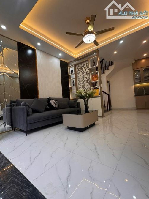 Cực đỉnh! Phố Xuân La gần Hồ Tây, Full nội thất, nhà mới xây, đẹp lung linh, 35M2, 8 tỷ. - 6