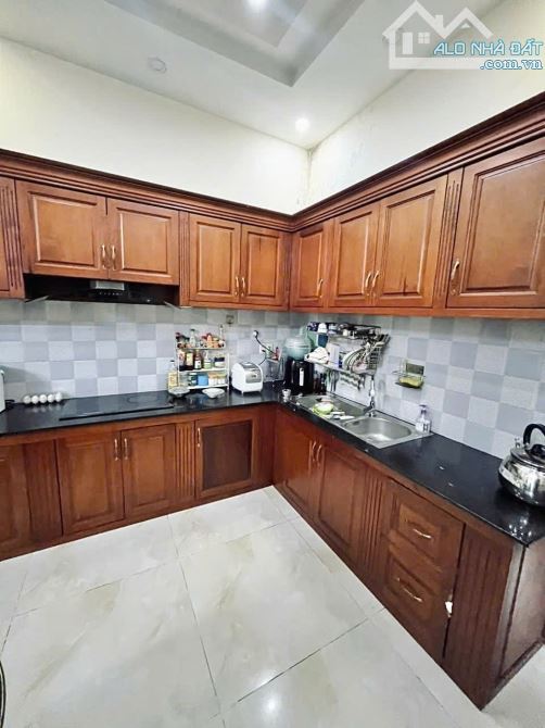 NHÀ MẶT TIỀN BÌNH THẠNH 4 TẦNG - 73m2 (4.25 x 16.6) NỞ HẬU - GIÁ 14.8 TỶ - 6