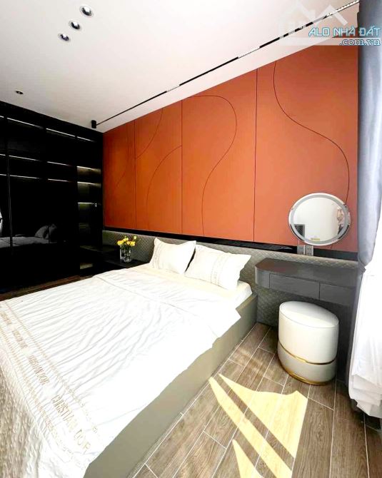 NHÀ 3 TẦNG SIÊU ĐẸP ĐƯỜNG 7.5M FULL NỘI THẤT NGAY TRUNG TÂM THÀNH PHỐ. - 6
