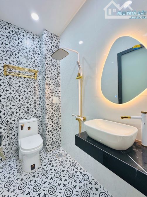 Nhà full nội thất 47m2 - Hẻm xe hơi thông - 5,9 Tỷ - 6