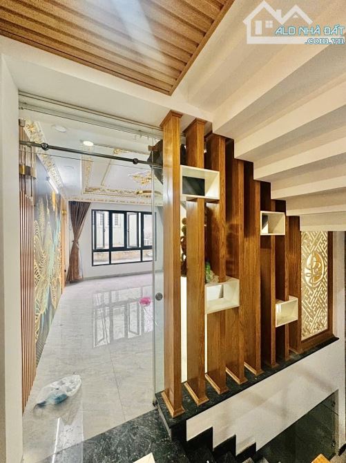 ✨ BIỆT THỰ MỚI XÂY 5 TẦNG 68M2 (Ngang 4M x Dài 16.8M) HXH 6M, TẶNG FULL NỘI THẤT - 7,95 TỶ - 7
