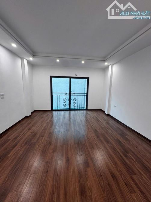 Cực đỉnh! Phố Xuân La gần Hồ Tây, Full nội thất, nhà mới xây, đẹp lung linh, 35M2, 8 tỷ. - 7