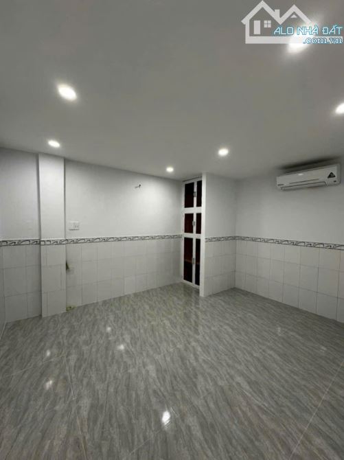 Hàng Siêu Ngôp Củ Cần Bán nhanh Căn nhà ở Huỳnh thị  mài 112m2 Sổ hồng Riêng Hóc môn - 7