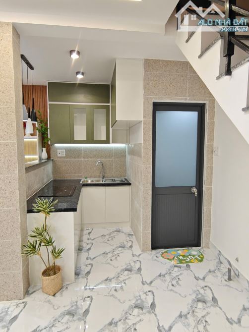 🔴 MINI --DTSD: 36M2 -2TẦNG- GẦN TRƯỜNG ĐẠI HỌC - 8