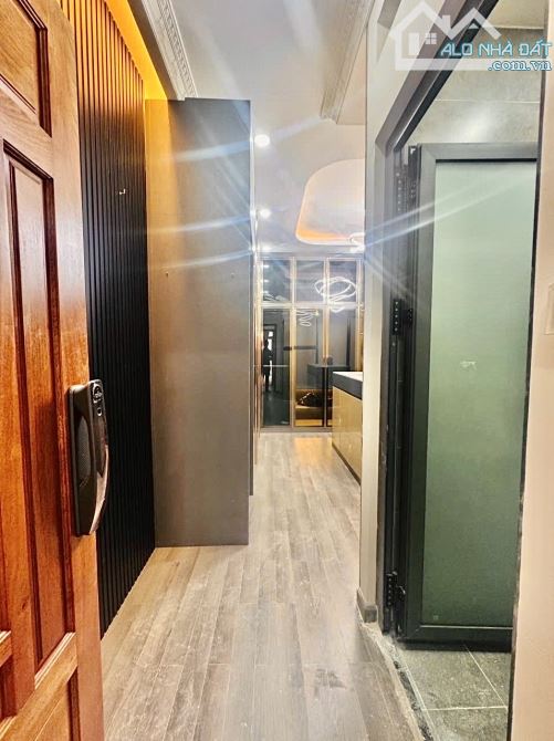 ✨ BIỆT THỰ MỚI XÂY 5 TẦNG 68M2 (Ngang 4M x Dài 16.8M) HXH 6M, TẶNG FULL NỘI THẤT - 7,95 TỶ - 9