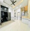 Nhà đẹp Thống Nhất - Hơn 5 tỷ - Hẻm xe hơi đậu cửa - 3 tầng 3PN- vào ở ngay