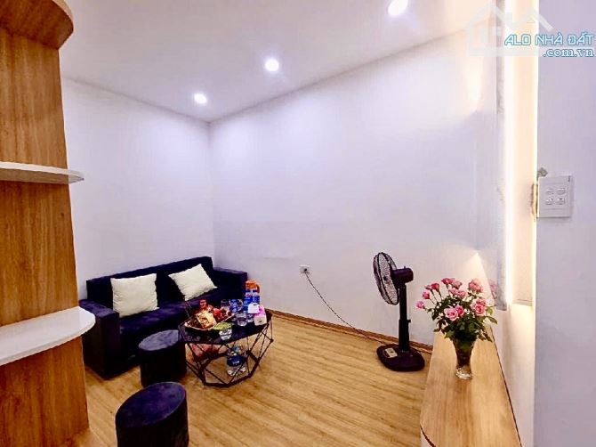 Bán nhà tập thể phố lê thanh nghị tt hai bà trưng nội thất đẹp thoáng ánh sáng tự nhiên