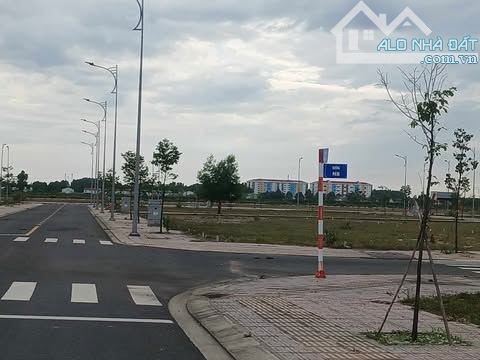 BÁN ĐẤT MT TÔN ĐỨC THẮNG, GẦN SÂN BAY QUỐC TẾ LONG THÀNH,GIÁ 1TỶ1,SỔ HỒNG RIÊNG, CHÍNH CHỦ