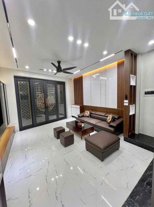 bán nhà hà đông - lô góc - thang máy - 5 tầng