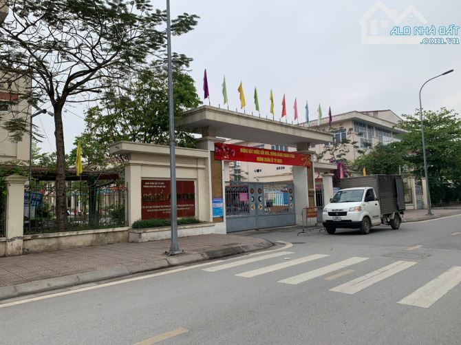 Bán Đất Lô Góc 55m2 6.8 tỷ mt 6.5 cạnh trưởng mn cấp 1 .2 Thuỵ Phương Bắc Từ Liêm Hà Nội