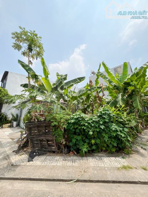 LÔ GÓC KO LỘ GIỚI - 68M2 - NHĨNH SƠ 3TỶ -võ văn hát, long trường