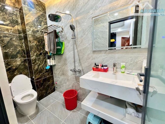 Lê Văn Quới bán gấp 5TẦNG 4×16m 5pn 5wc