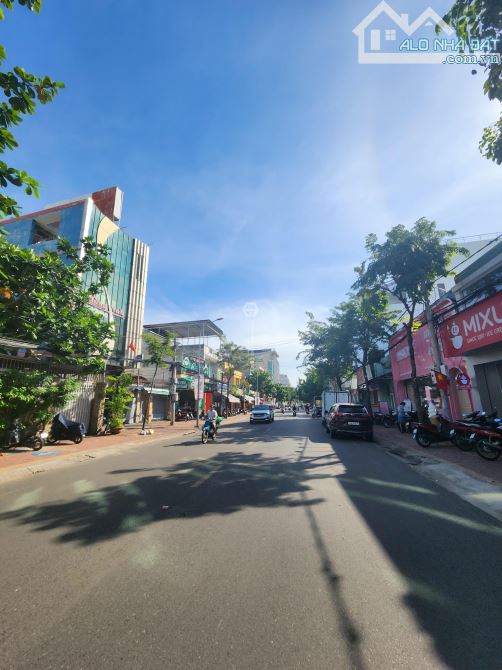 Bán nhà mặt tiền Trương Công Định, Trung tâm Vũng Tàu - Nhà 1t1l, 104m2, giá bán 15.5 tỷ