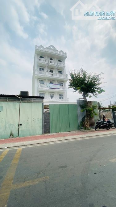 BÁN ĐẤT 267M2 MẶT TIỀN ĐƯỜNG KINH DOANH - XÂY DỰNG CAO - PHƯỜNG LINH ĐÔNG THỦ ĐỨC-20.5 TỶ