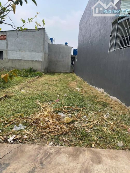 Bán đất Mỹ Hạnh Nam 122m2 đất thổ cư giá 1ty3 sát đường Gò Hưu