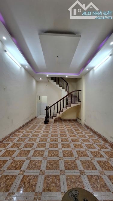 Bán nhà trong ngõ đường Phùng Khắc Khoan