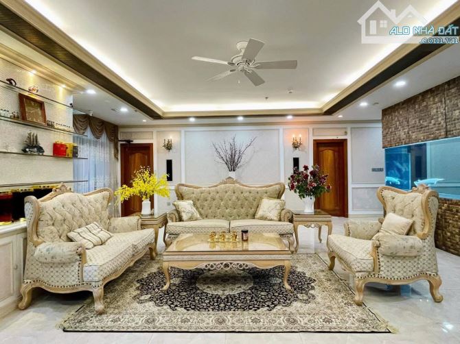 CH 131m - 3n2vs - 12.3 tỷ cc The Nine- Phạm Văn Đồng, full nội thất đẹp sang, sẵn sổ