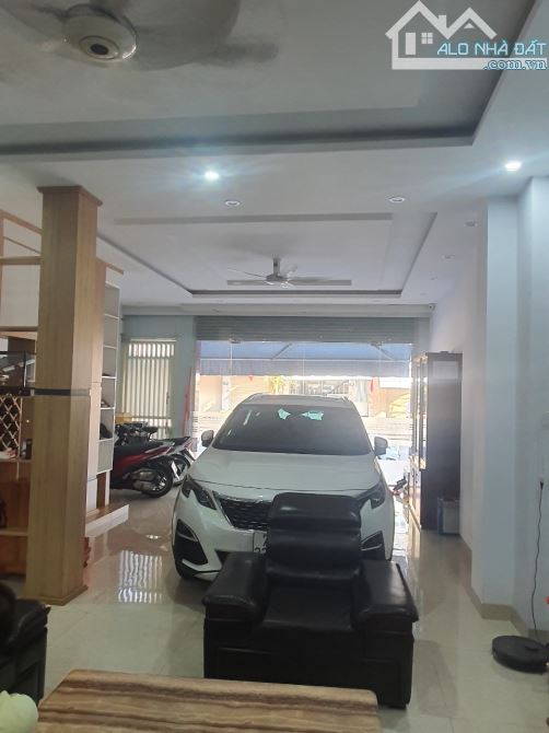 BÁN NHÀ 2 LẦU MẶT ĐƯỜNG 30/4 - PHƯỜNG RẠCH DỪA - DT 102M2 (6.3*15.3) NỞ HẬU - GIÁ 13 TỶ