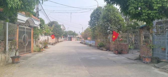 ĐẤT VƯỜN NGHỈ DƯỠNG – 2000M² – CHỈ 4.6 TỶ – SÁT SUỐI, THOÁNG MÁT