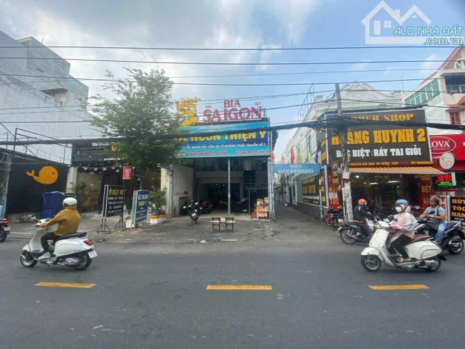 CCG bán nhanh căn góc 2 mt đường cây trâm, 7x25m, đang cho thuê, chốt 27 tỷ