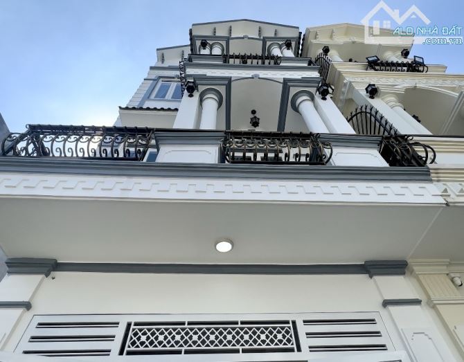 🔥NHÀ ĐẸP 3 TẦNG XÂY MỚI -NGAY LÒ LU TRƯỜNG THẠNH 61m2- HẺM THẲNG TẮP XE TẢI TRÁNH