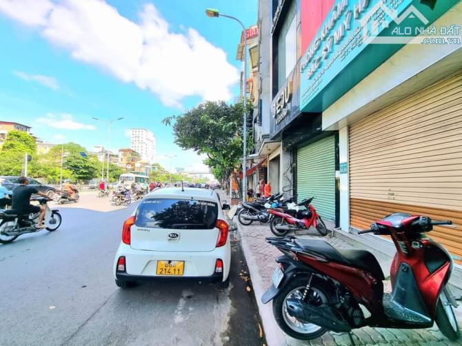 Bán nhà MẶT PHỐ Giải Phóng vỉa hè 4m 52m2 4tang thong sàn kinh doanh