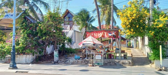 Cần Bán 229m2 góc 3 mặt đường nguyễn đình chiểu Bên đồi, view biển
