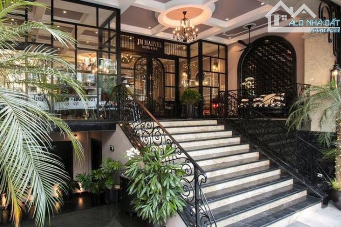 Mã Mây Hoàn Kiếm. Khách sạn tuyệt đẹp, thuợng lưu. Chuyên dành cho khách vip. Hàng hiếm