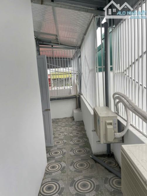 Nhà Mậu Lương mặt ngõ kinh doanh, oto, lô góc hai thoáng, 31/48,5m 5 tầng giá 6,85 tỷ
