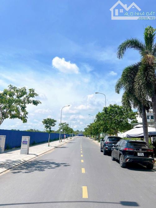 Đất KDC Đào Sư Tích Residence đường lớn 16m  DT: 5x 17 = 85m2 giá 6.8 tỷ