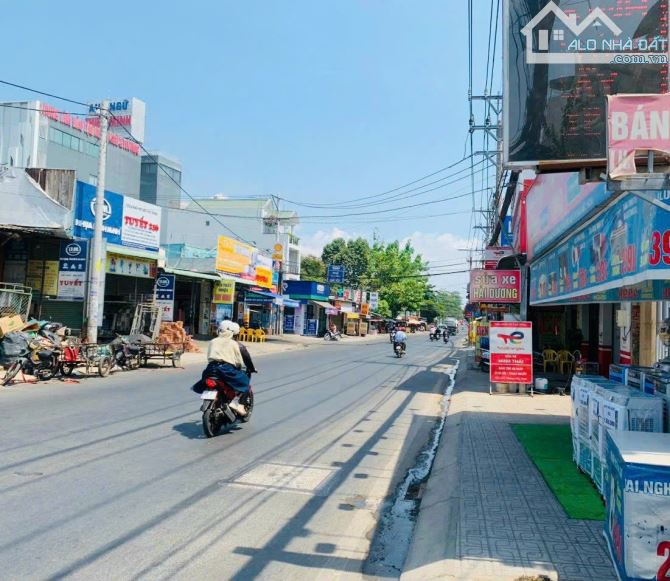 Bánđất mặt tiền Hoàng Hữu Nam phường Tân Phú Quận 9  giá 22,5 tỷ - 1