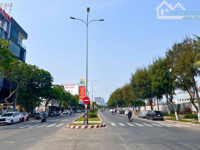 BÁN LÔ GÓC 3 MẶT TIỀN NGUYỄN TẤT THÀNH 190m2 - VIEW BIỂN - ĐỐI DIỆN KHU ĐÔ THỊ ĐA PHƯỚC - 1
