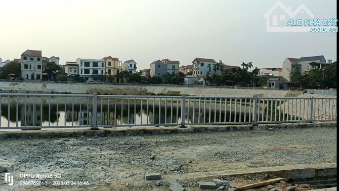 Chuyển nhượng 66m2 đất sđcc mặt hồ tại xã tâ phú,quốc oai, - 1