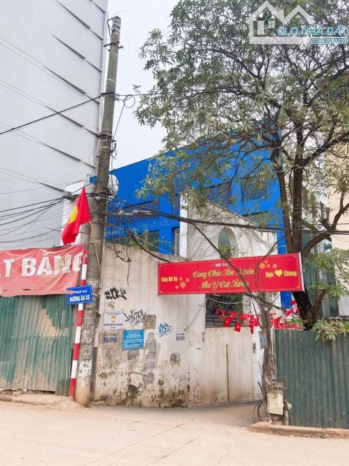 BÁN MẢNH ĐẤT SIÊU VIP MẶT PHỐ TÂY HỒ – 961M², MT 17.5M, GIÁ 343TR/M² (TL), FULL THỔ CƯ