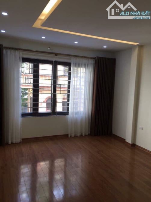 Bán nhà phân lô,vỉa hè ô tô tránh Yên Nghĩa 50m2*4T giá chỉ 11.7 tỷ! - 1