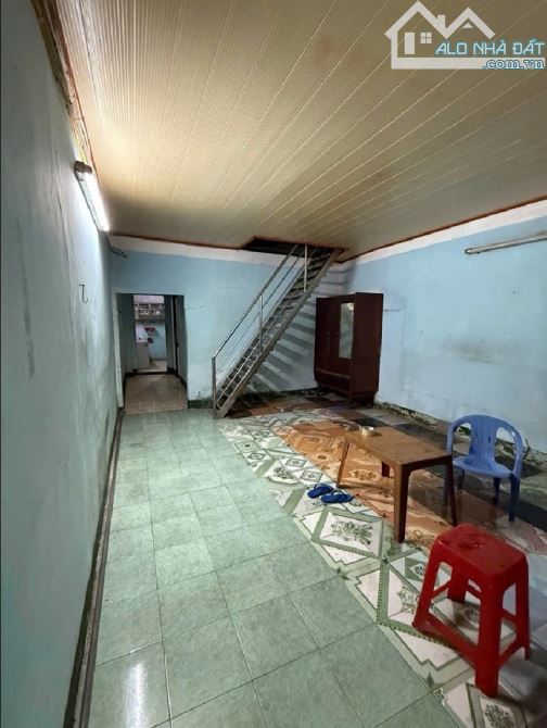 Nhà nát ngay ngã tư Bảy Hiền - 80m2 ngang 4,2m 30m ra mặt tiền - Chỉ hơn 6T - 1